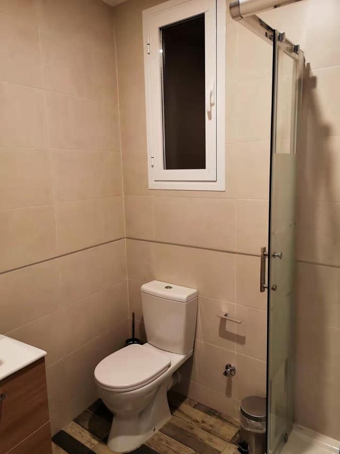 Apartamento Rosa Puerta Del Sol Lägenhet Madrid Exteriör bild